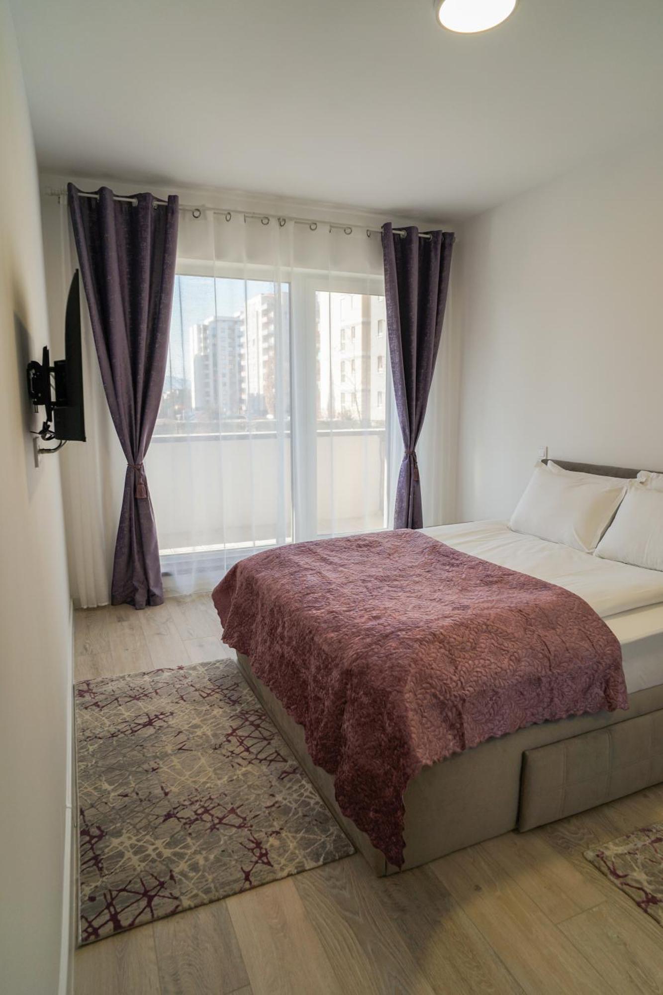 Mirandis Apartments - Comfort & Private Parking Near Coresi Mall Braszów Zewnętrze zdjęcie
