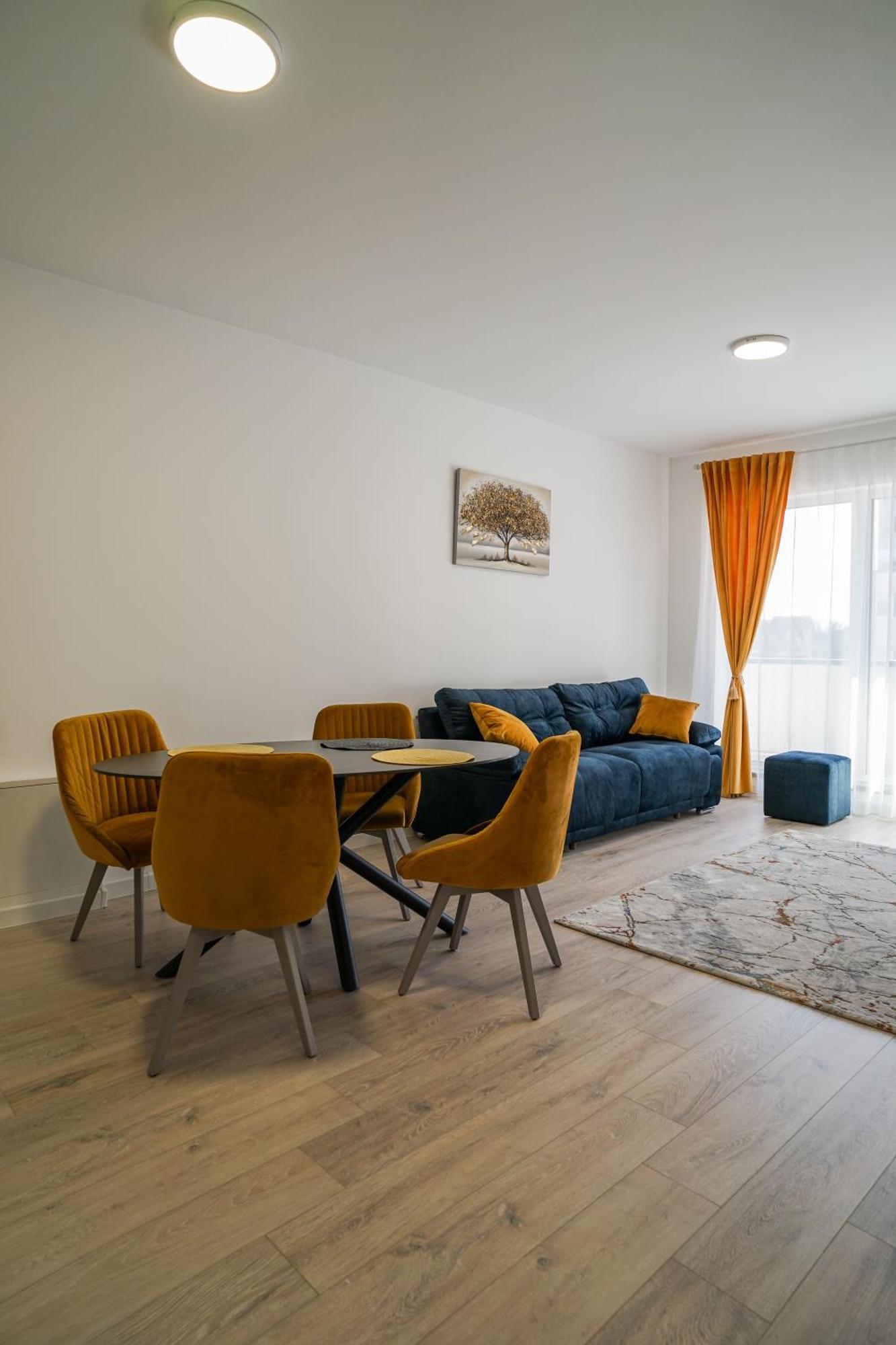 Mirandis Apartments - Comfort & Private Parking Near Coresi Mall Braszów Zewnętrze zdjęcie