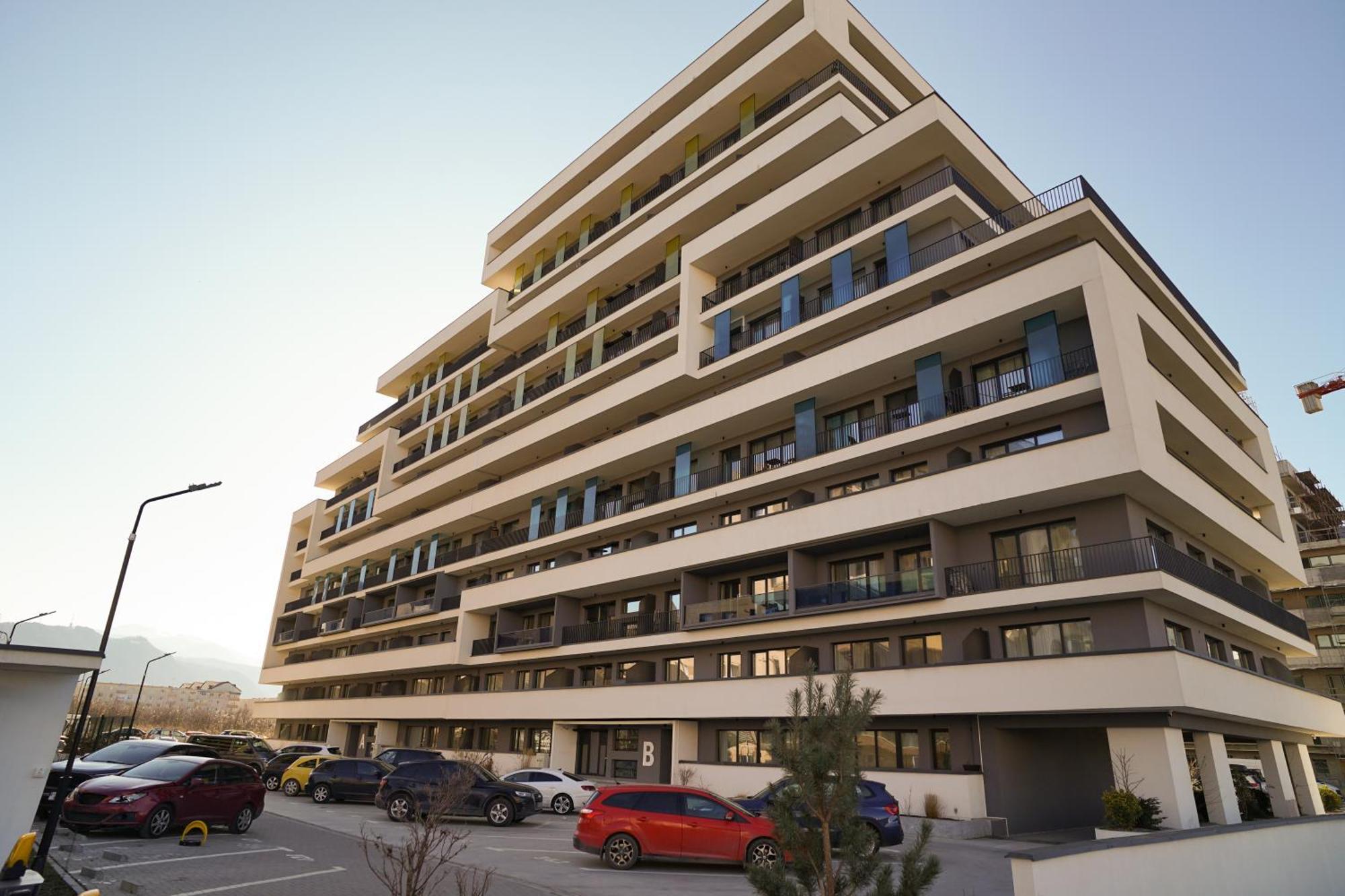 Mirandis Apartments - Comfort & Private Parking Near Coresi Mall Braszów Zewnętrze zdjęcie