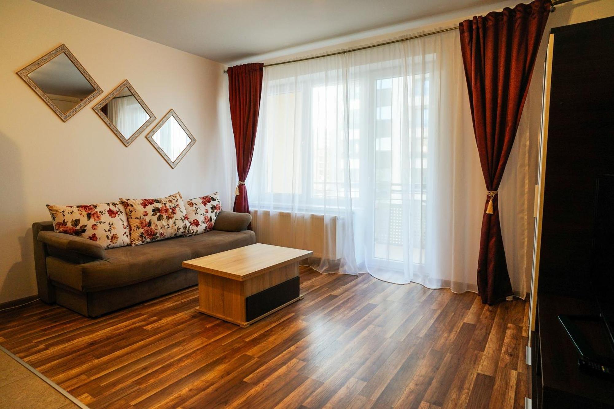 Mirandis Apartments - Comfort & Private Parking Near Coresi Mall Braszów Zewnętrze zdjęcie